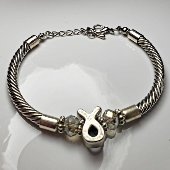 Charm bracelet - Picture 3 of 3